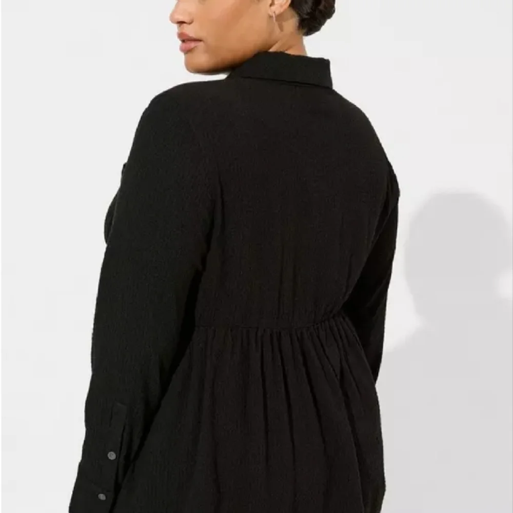 Torrid textured peplum long sleeve shirt 4 - Picture 5 of 8